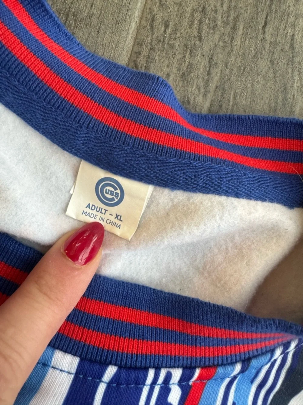 Cubs pullover adult XL